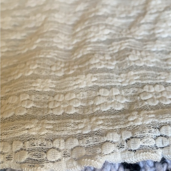 Cute Spring Top - Picture 3 of 4